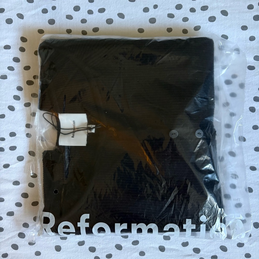 Reformation Meadow Regenerative Merino Cardigan Black - Size S - Picture 10 of 11